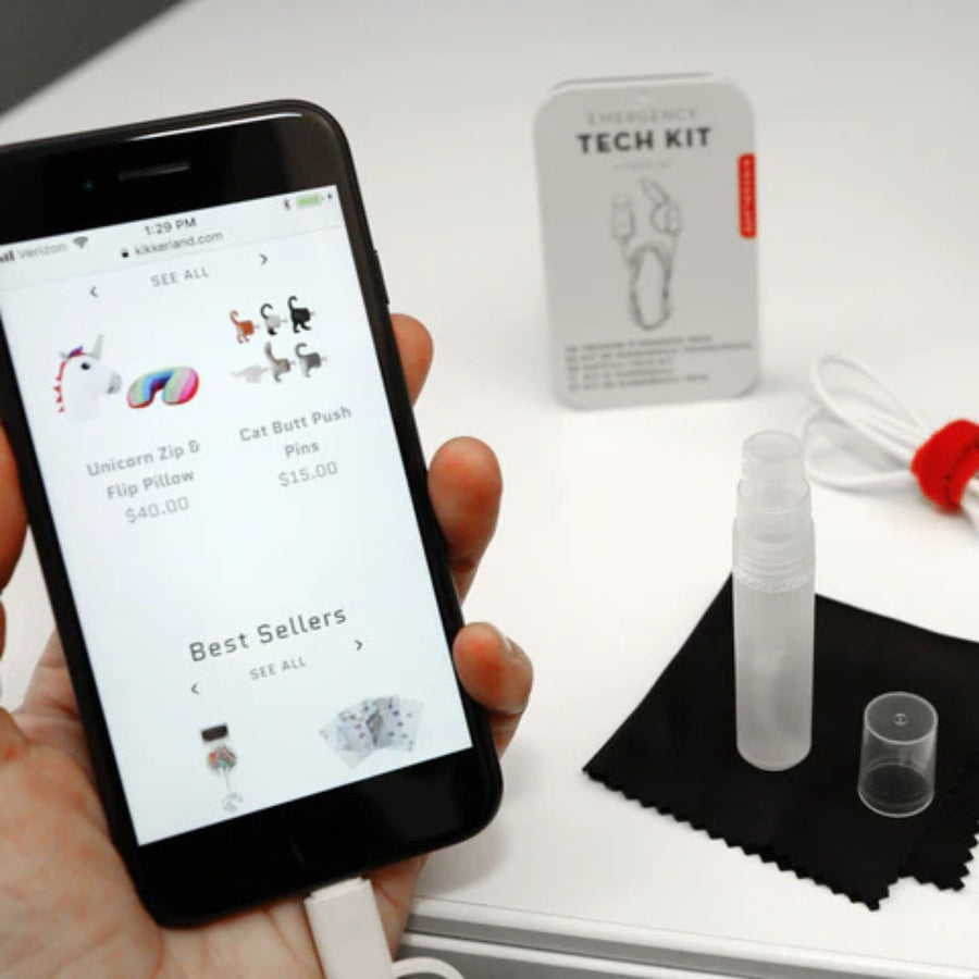 Kit de secours pour téléphone avec câble USB et chiffon microfibre