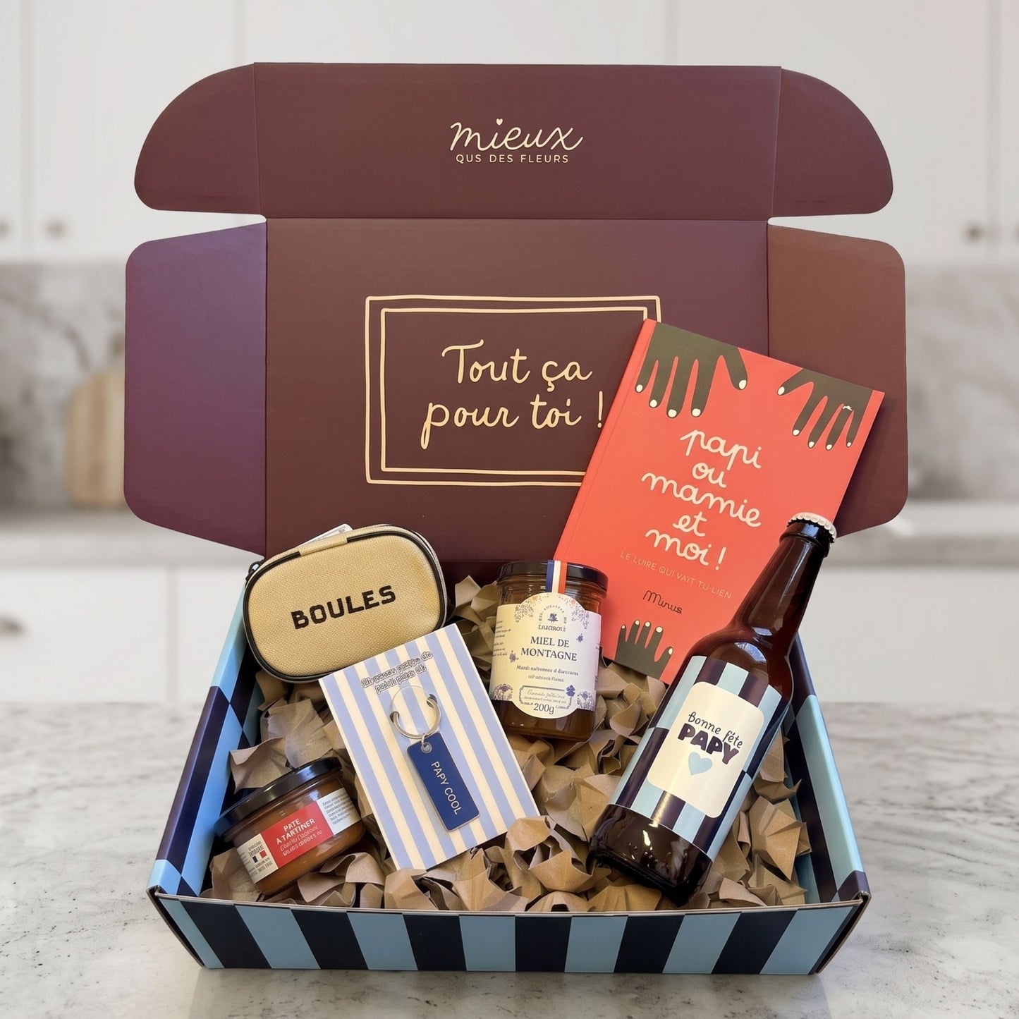 Coffret de bière avec design vintage et étiquette colorée