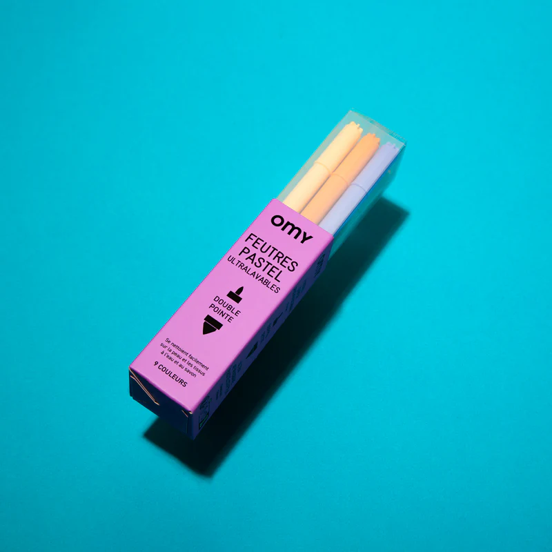 Set de 9 feutres pastel à double pointe sur fond clair