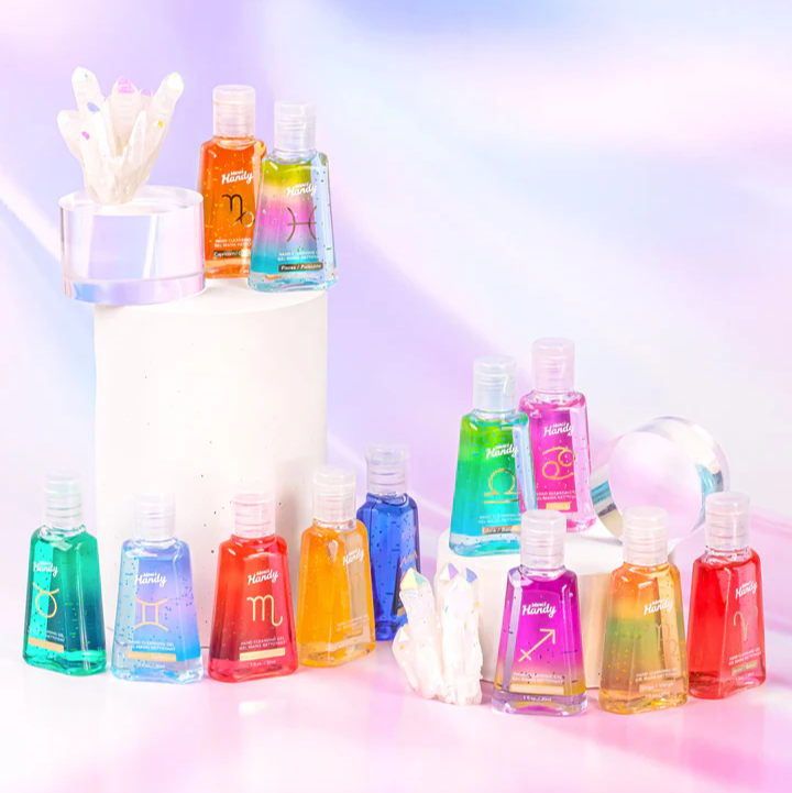 Gels pour les mains avec motifs de signes astrologiques variés.