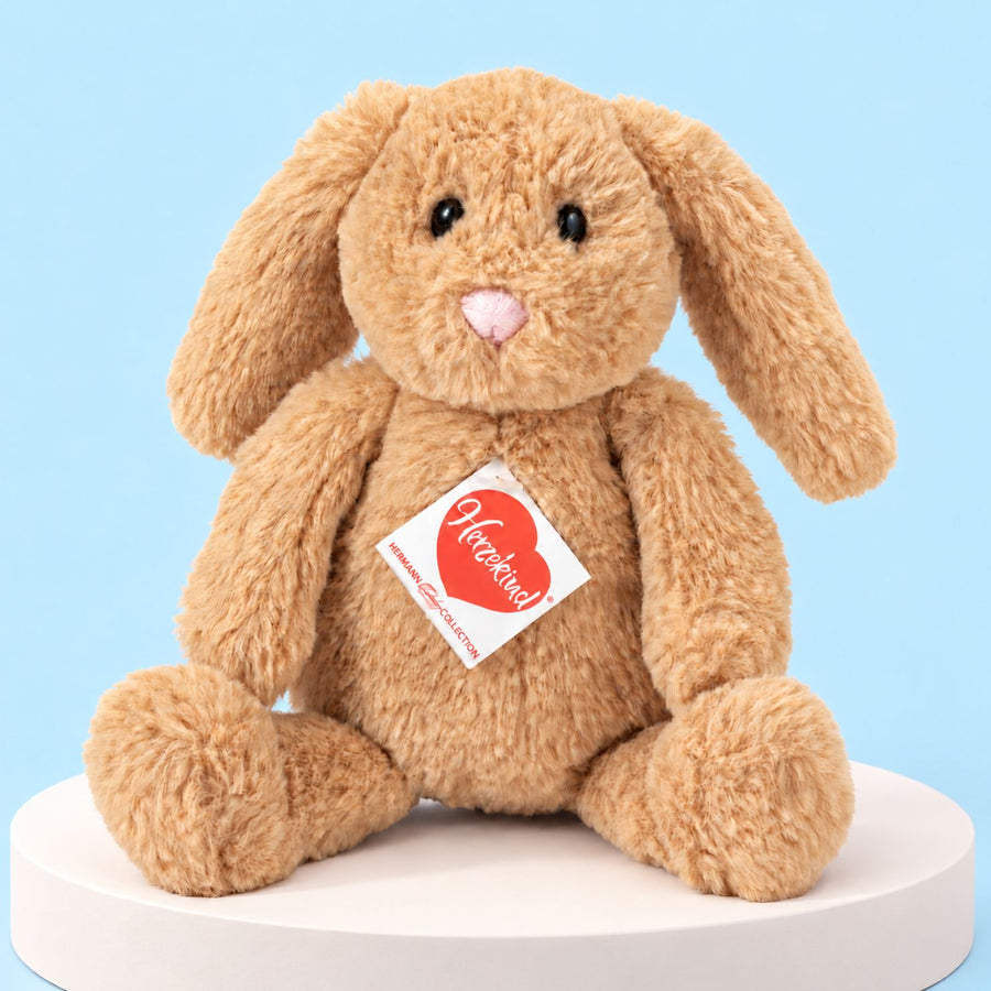 Lapin en peluche doux avec grandes oreilles et texture moelleuse