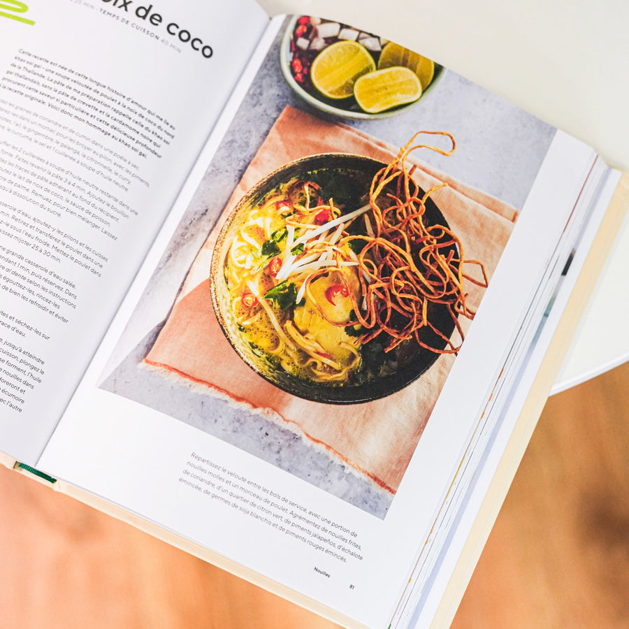 Couverture du livre de recettes avec des illustrations colorées.