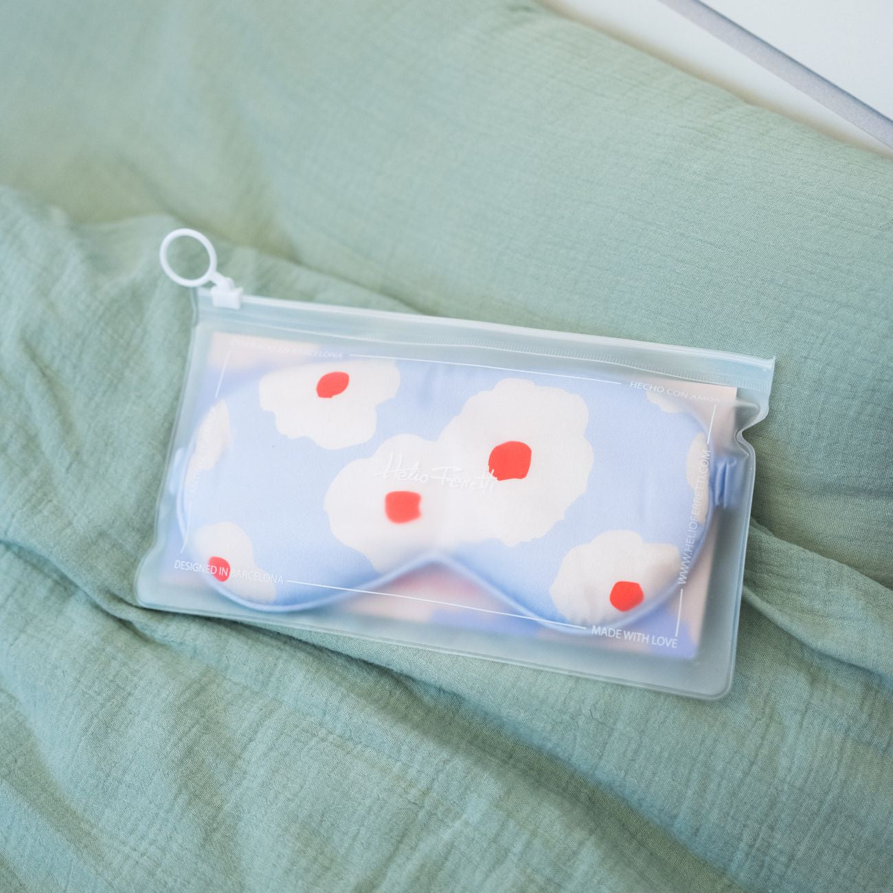Masque de sommeil en tissu satiné avec motif floral