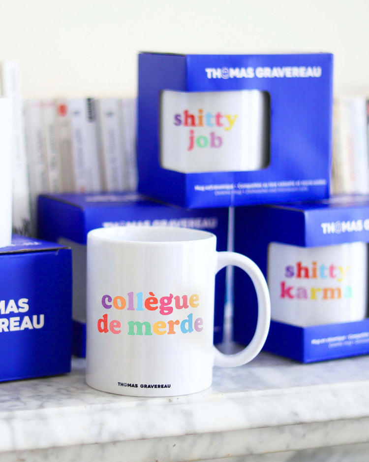 Mug avec inscription humoristique sur fond blanc