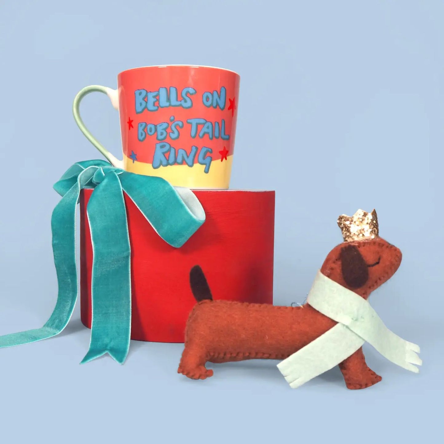 Mug de Noël avec Bob le teckel en costume festif