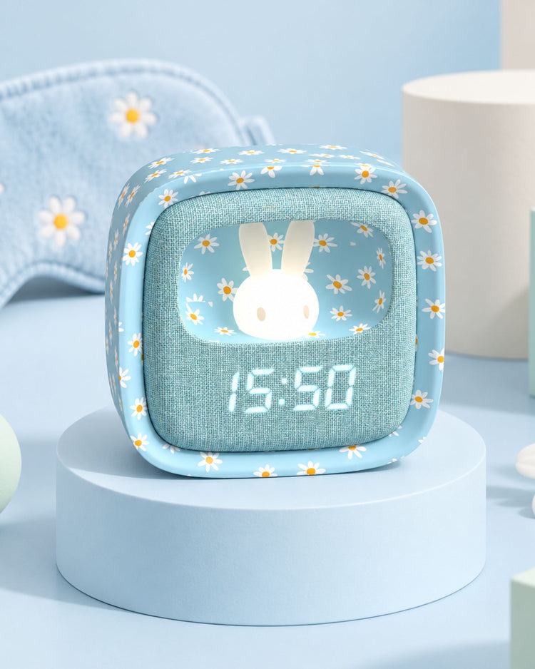 Réveil lapin à fleurs avec texture douce et veilleuse intégrée