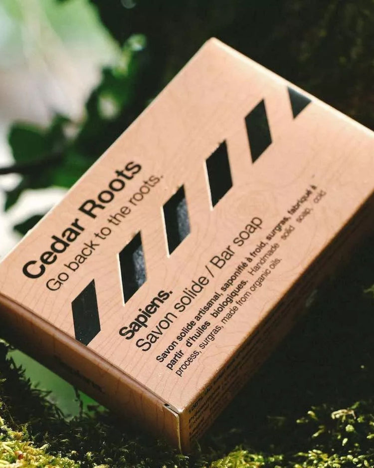 Savon au Cèdre Bio avec texture marbrée et aspect artisanal