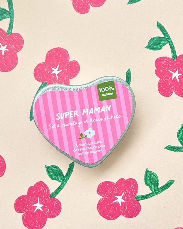 Sel de bain Super Maman dans une boîte cœur élégante