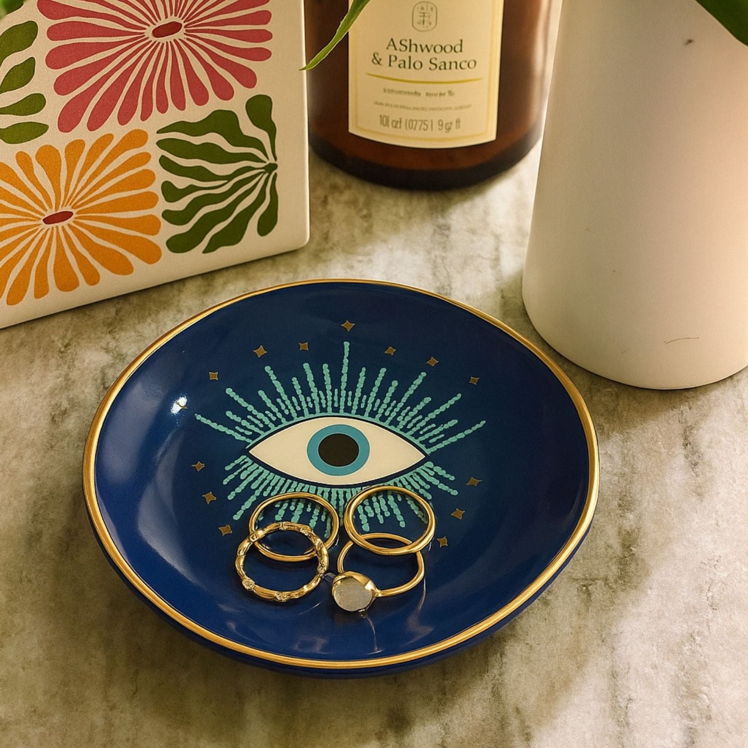 Vide Poche Oeil – Mieux Que Des Fleurs, image size:1487x1487