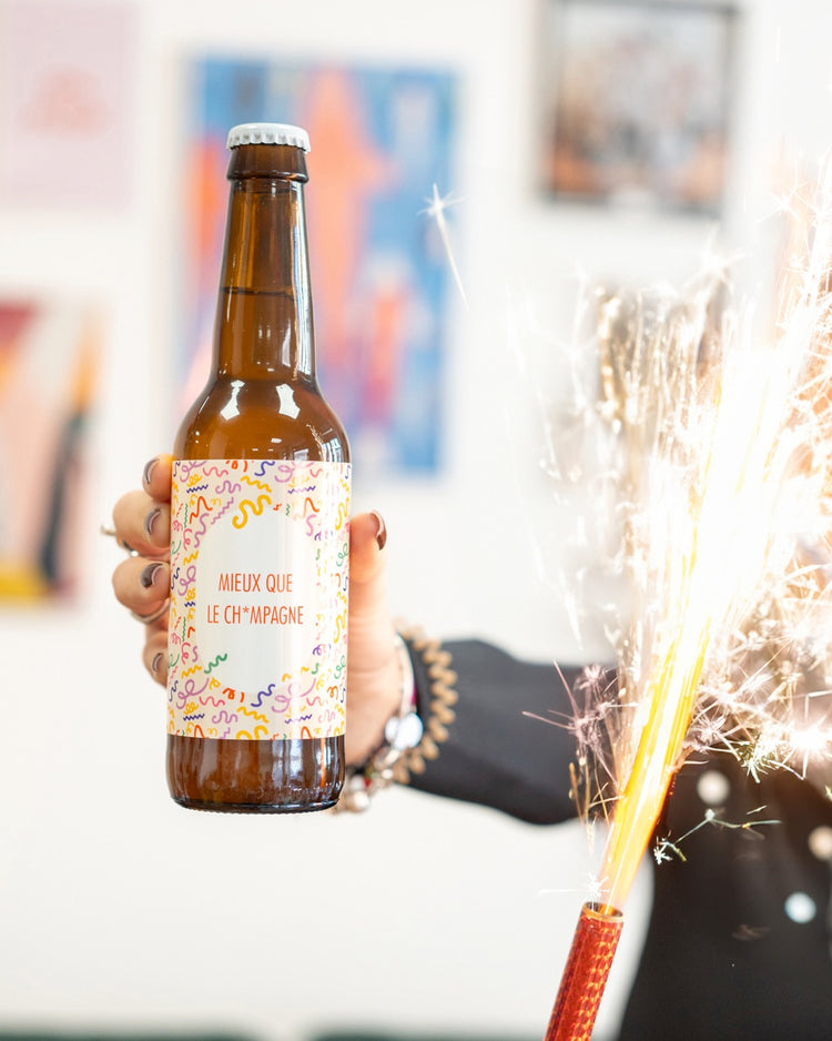 Bière Mieux que le Ch*mpagne avec des bulles pétillantes