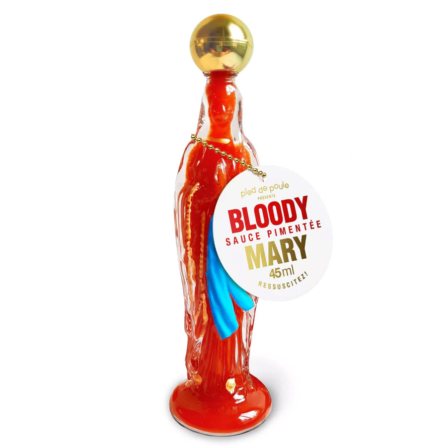 Bouteille de sauce pimentée Bloody Mary avec étiquette colorée.