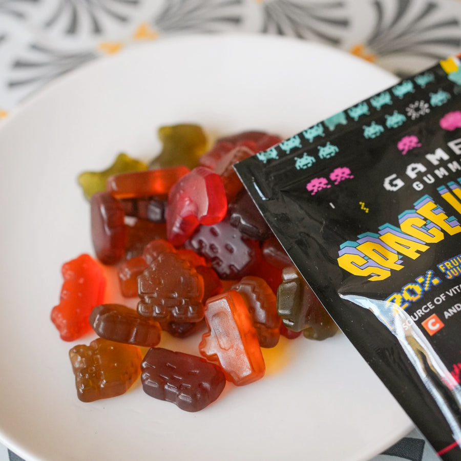 Bonbons Space Invaders en forme de personnages colorés