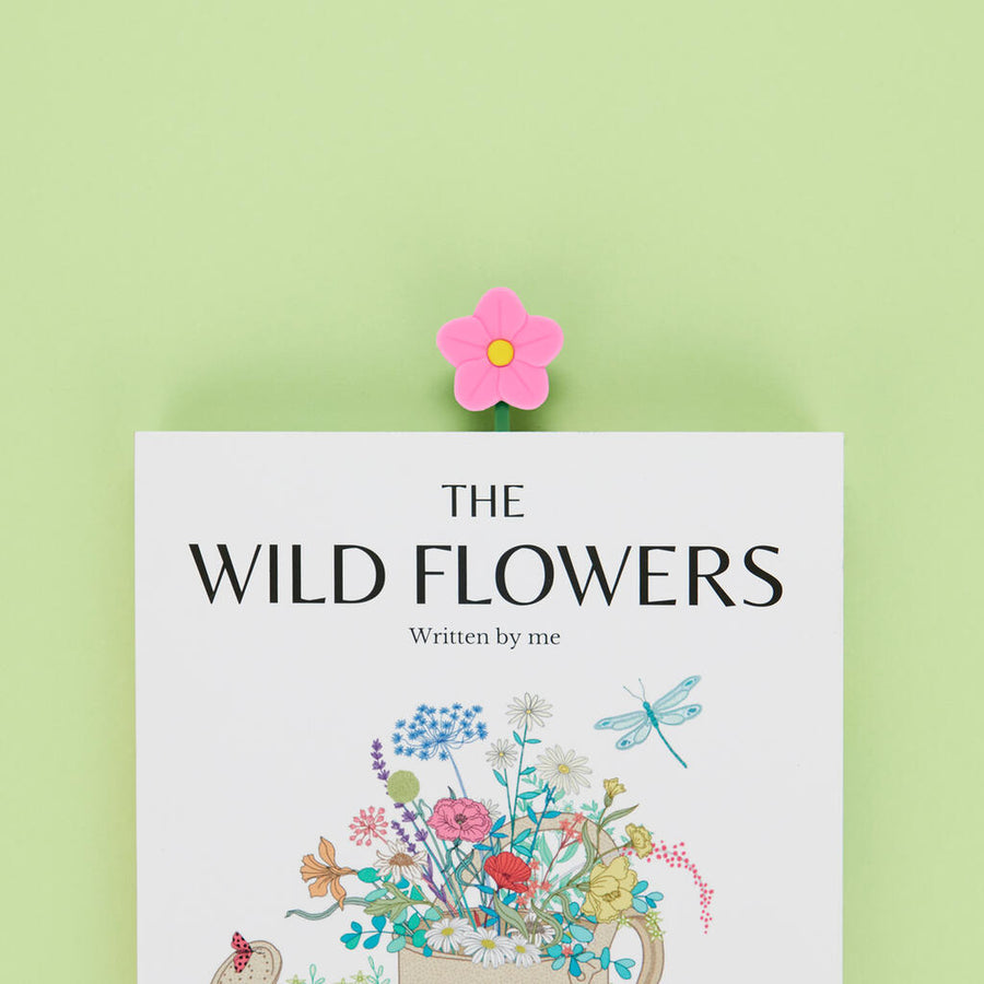 Marque-page avec fleur d'églantine en plastique rose