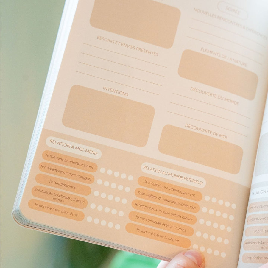 Carnet Bien Être avec motif de hamac et coucher de soleil