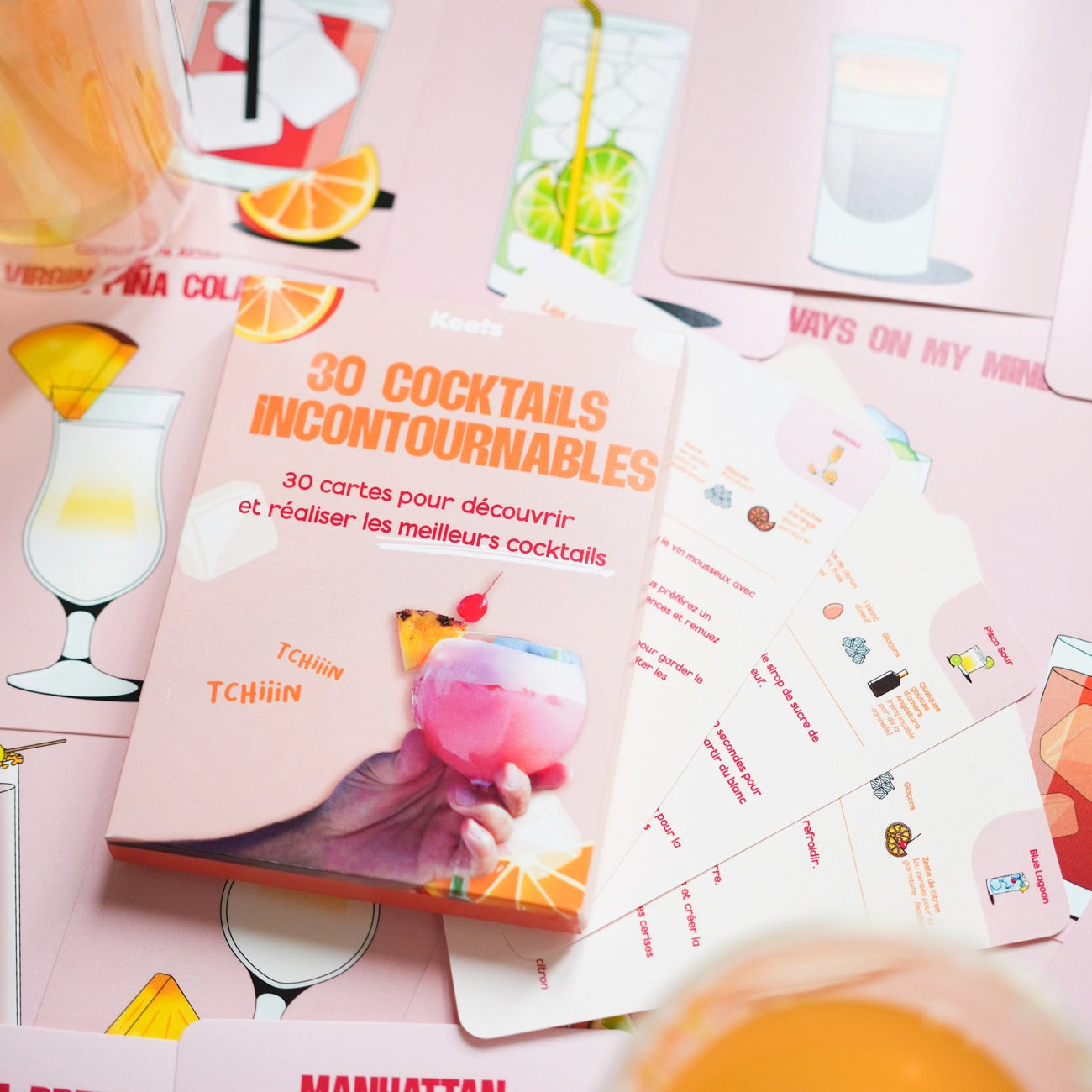30 cartes de recettes de cocktails avec illustrations colorées