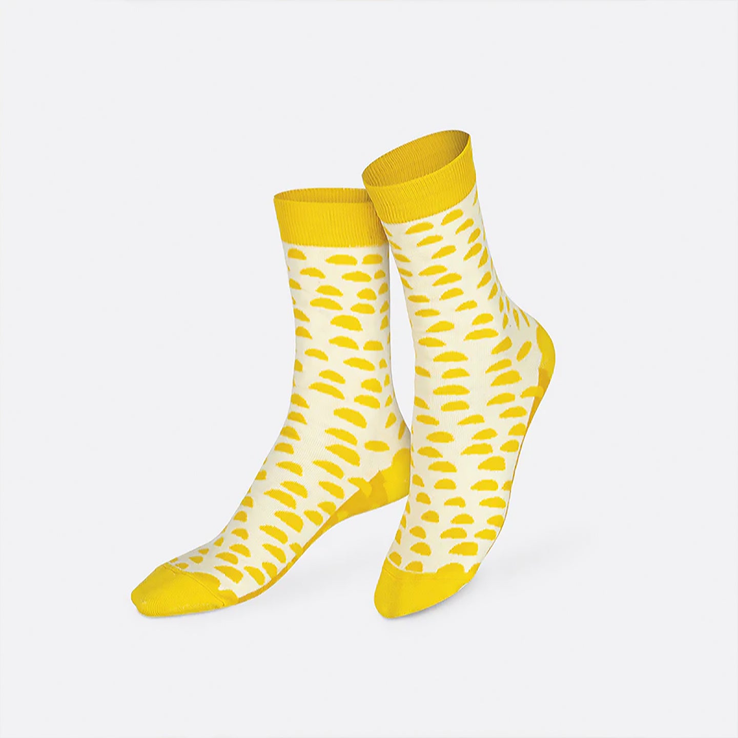 Chaussettes motif flocons de maïs, vue de près sur le design.