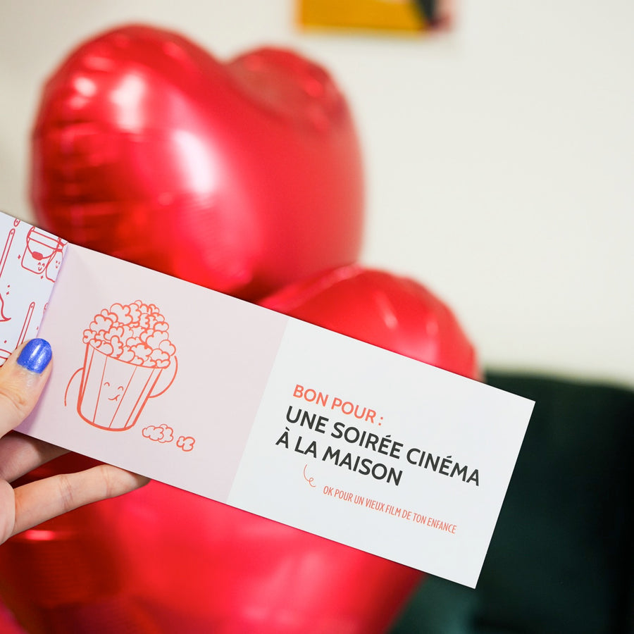 Chéquier pour Maman avec motifs colorés et design élégant.