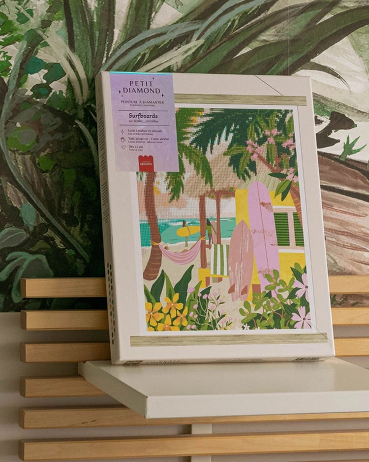 Coffret de diamond painting avec illustration de surfboards