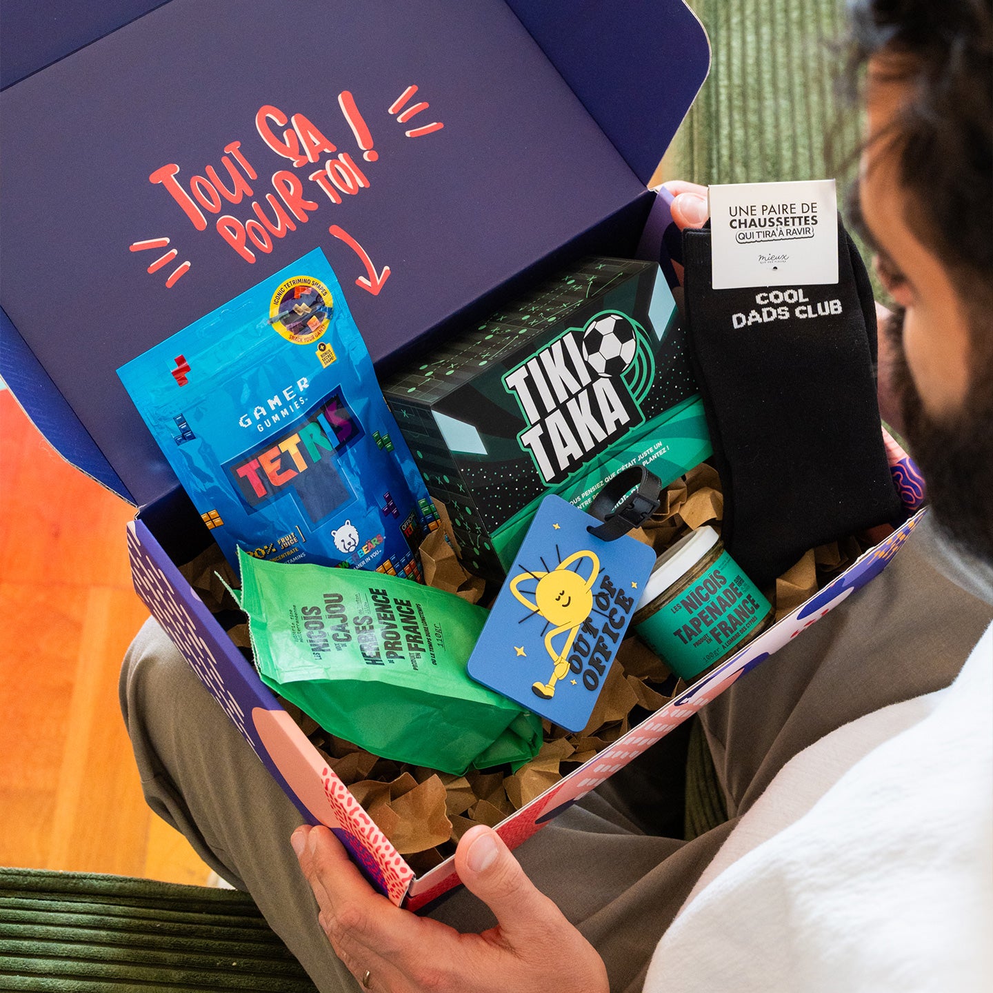 Cool box personnalisable avec motif coloré et texte
