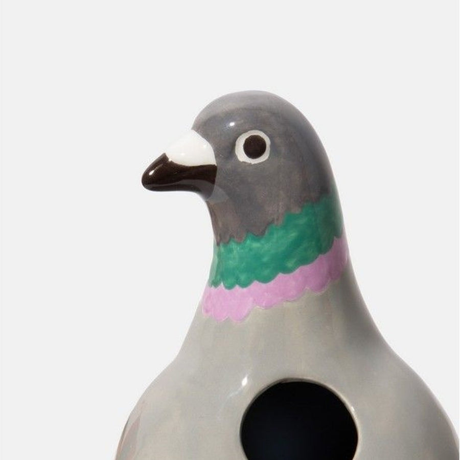 Vase Pigeon en céramique avec texture mate et design ludique