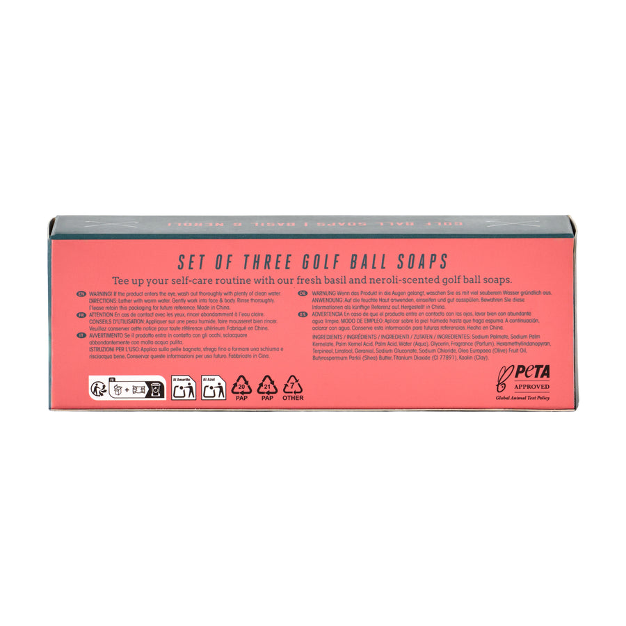 Savon en forme de balle de golf avec texture détaillée