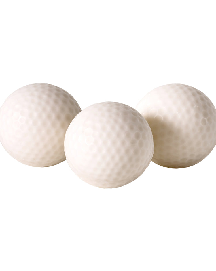Savon en forme de balle de golf avec texture détaillée