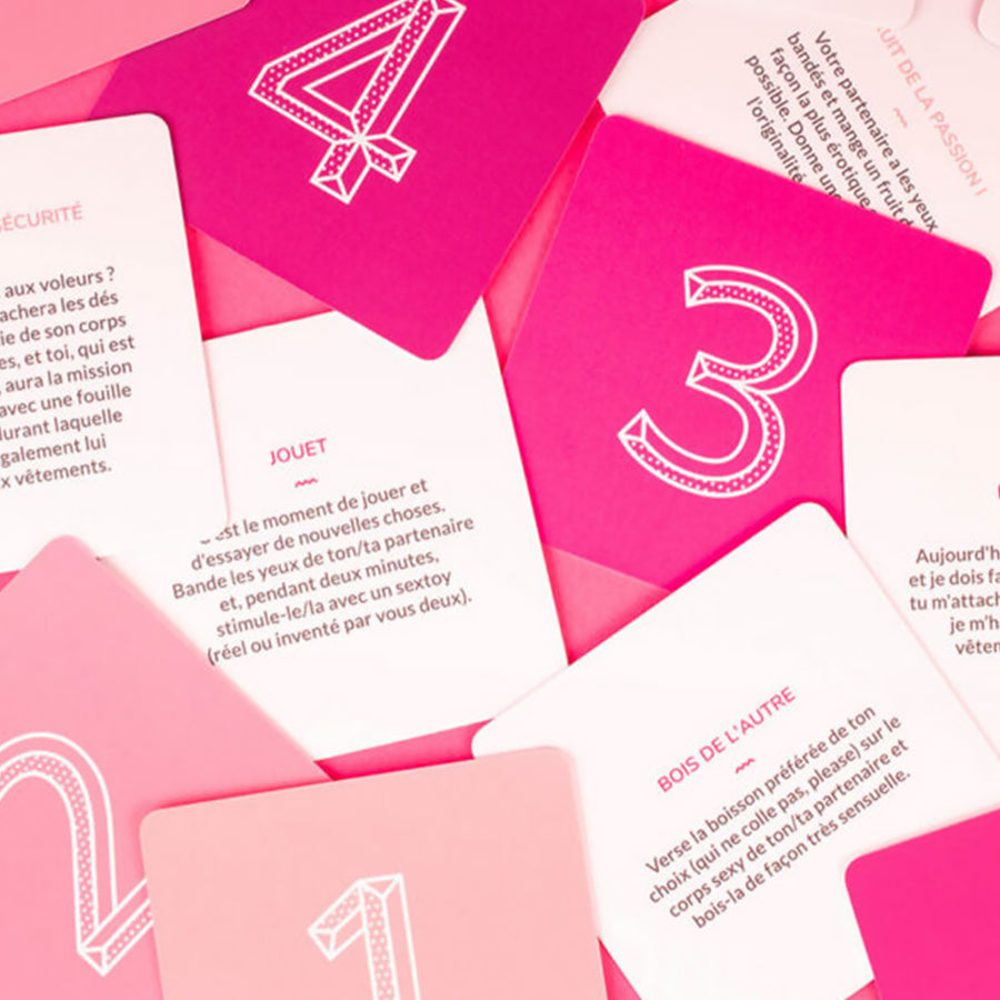 Jeu de société érotique 69 avec cartes colorées et design ludique.