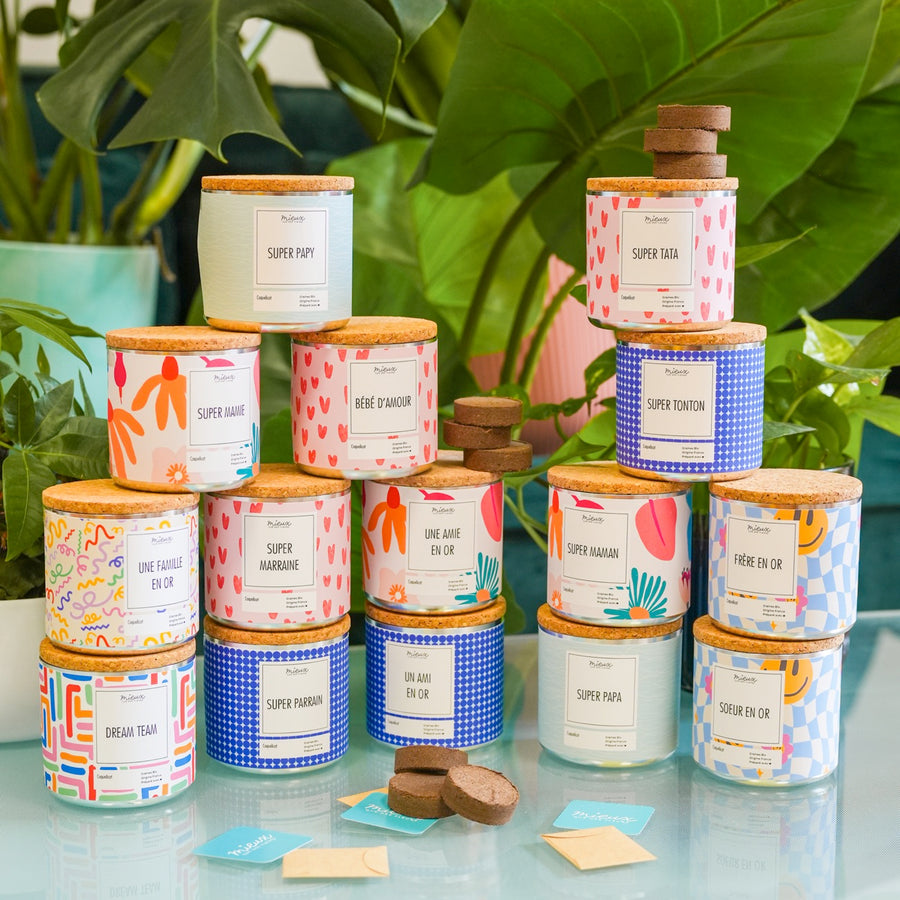 Kit à planter avec message 'Ma famille en or' en gros plan