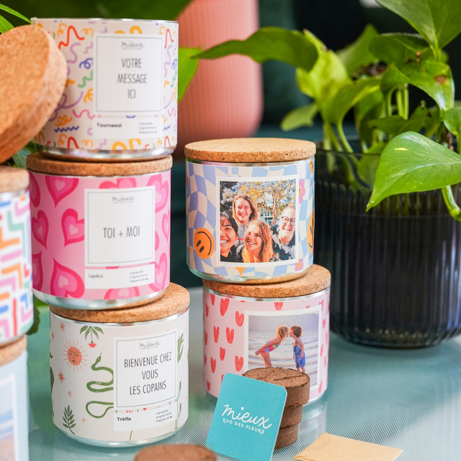 Kit à planter avec photo personnalisée et graines colorées.