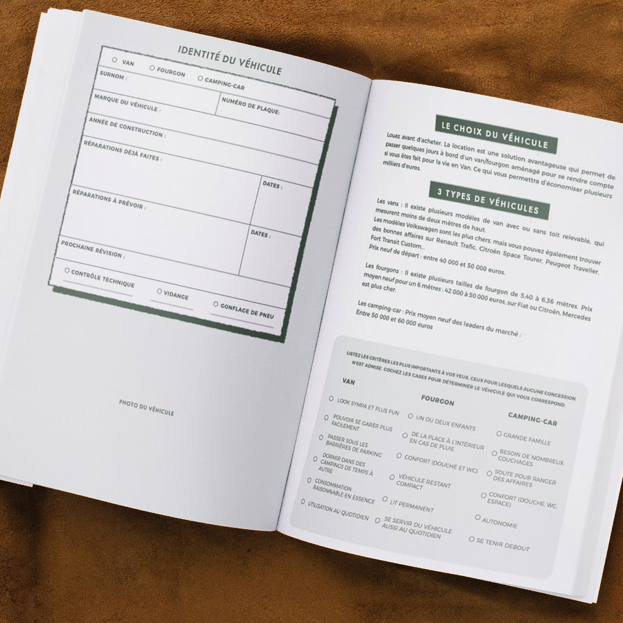 Carnet Van Life ouvert, pages blanches et couverture illustrée