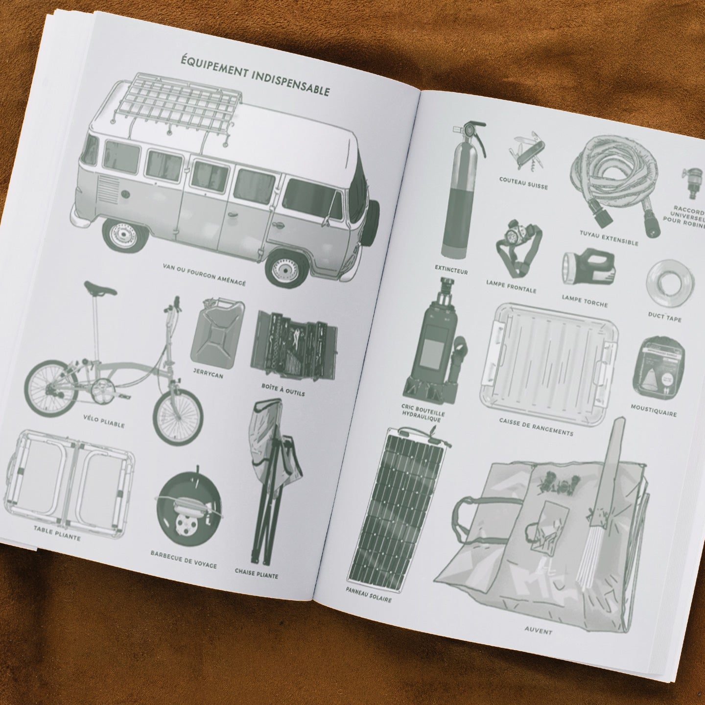 Carnet Van Life ouvert, pages blanches et couverture illustrée