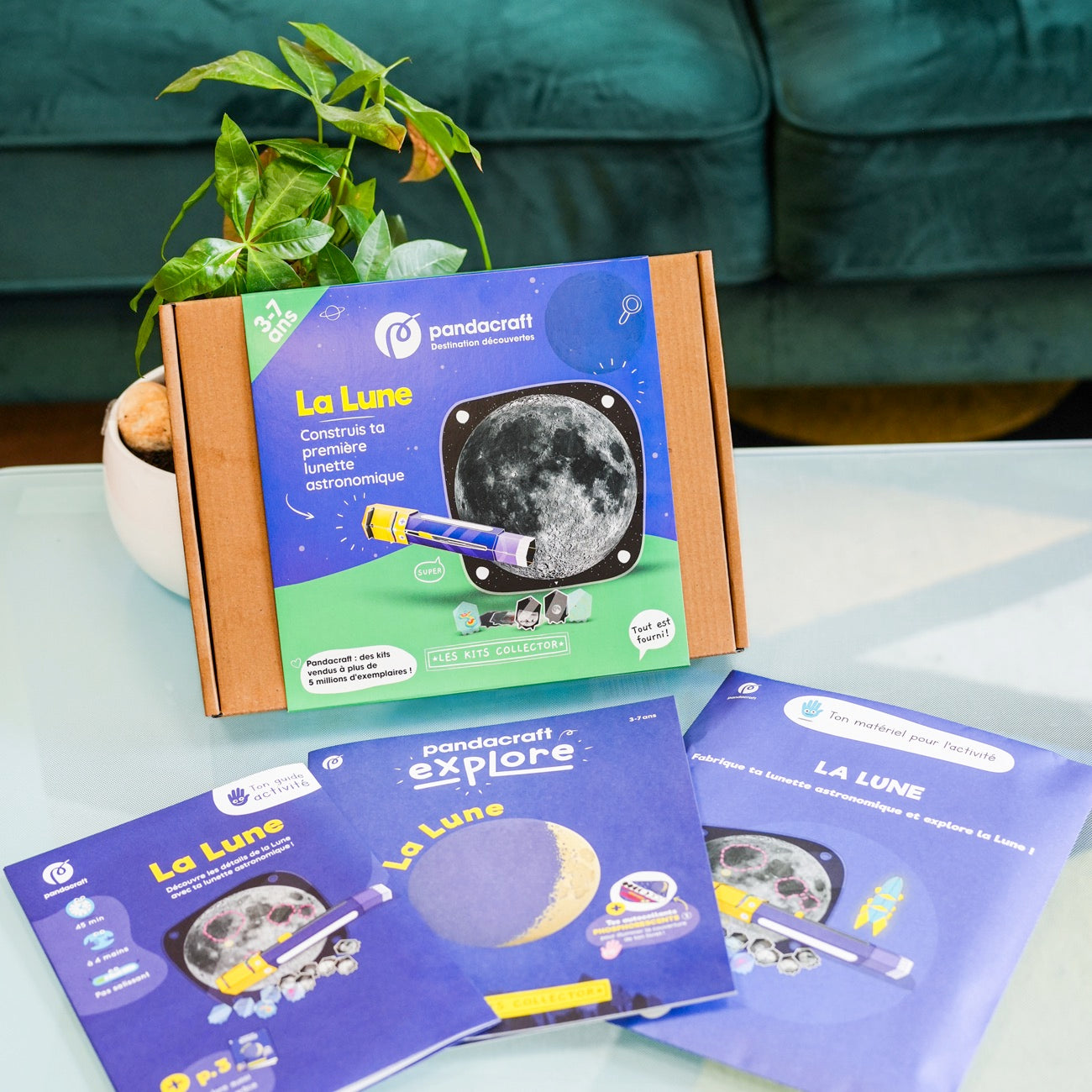 Kit éducatif sur la Lune avec lunette et livret d'activités