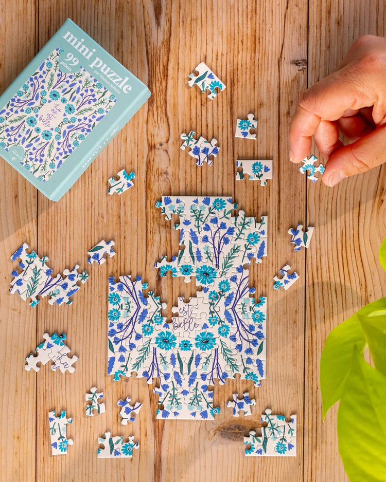 Mini puzzle 'La vie est belle' avec motifs colorés et joyeux