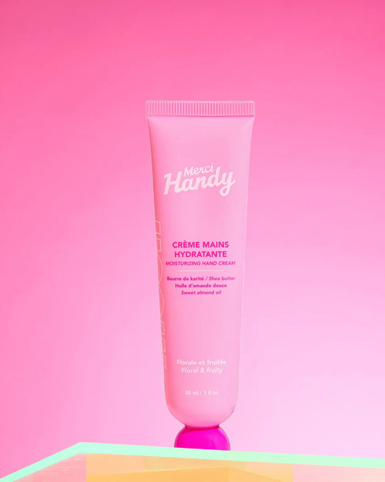 Crème mains Moon en tube avec texture crémeuse et éclat doux
