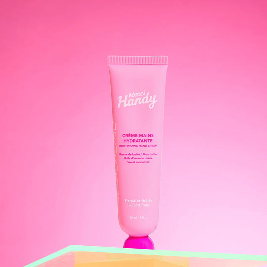 Crème mains Moon en tube avec texture crémeuse et éclat doux