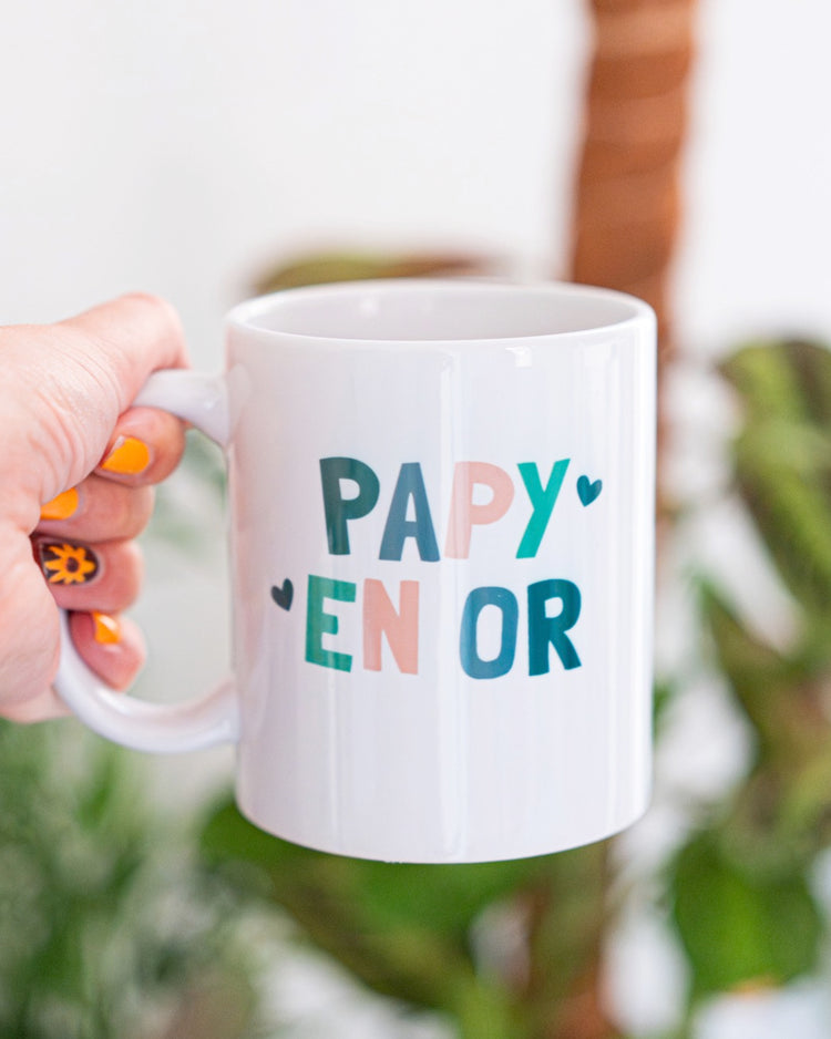 Mug 'Papy en Or' avec motif doré sur fond blanc