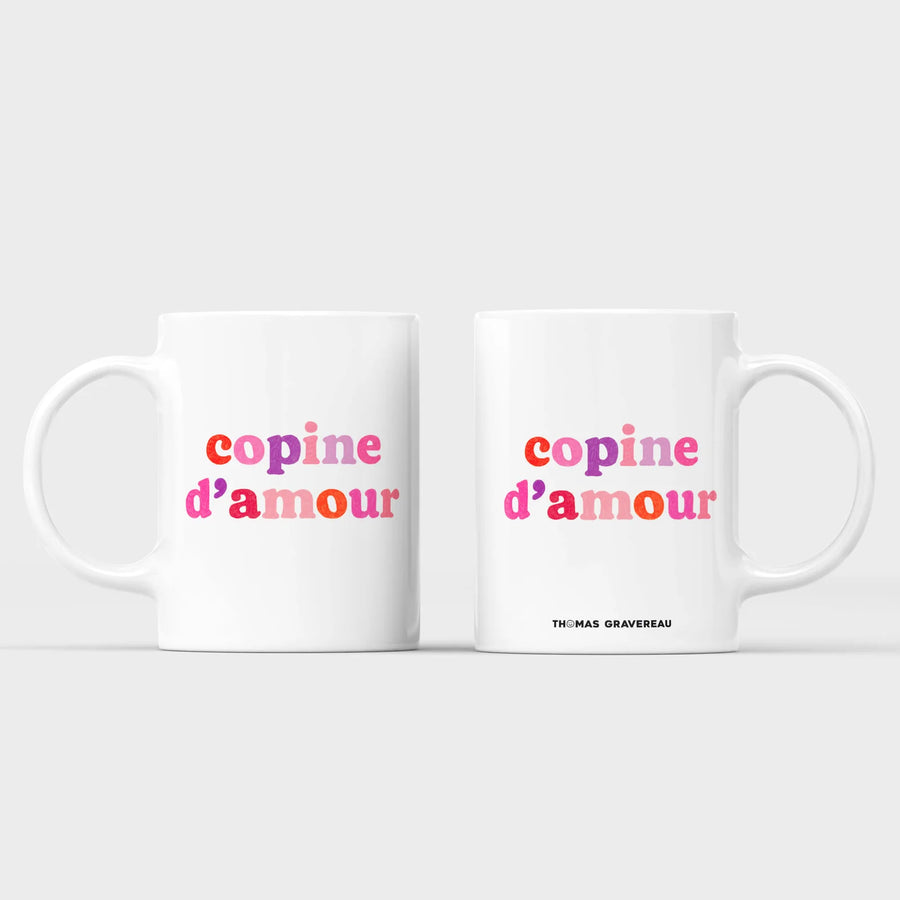Mug 'Copine d'amour' avec motif cœur sur fond blanc