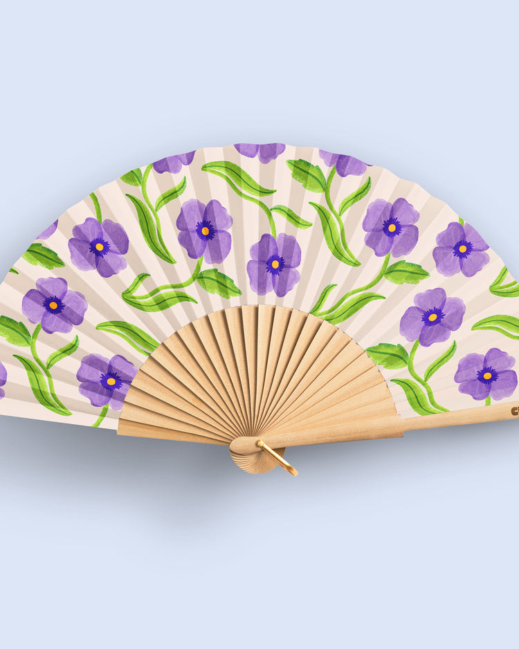 Ăventail en bois clair avec motif d'anĂ©mones colorĂ©es