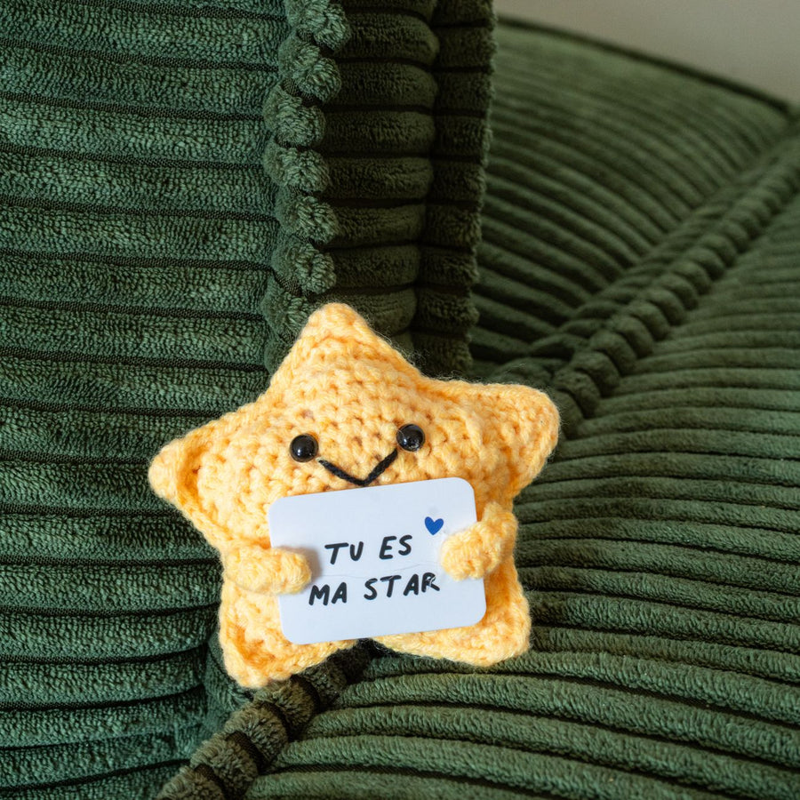 Étoile en crochet avec pancarte, vue de face