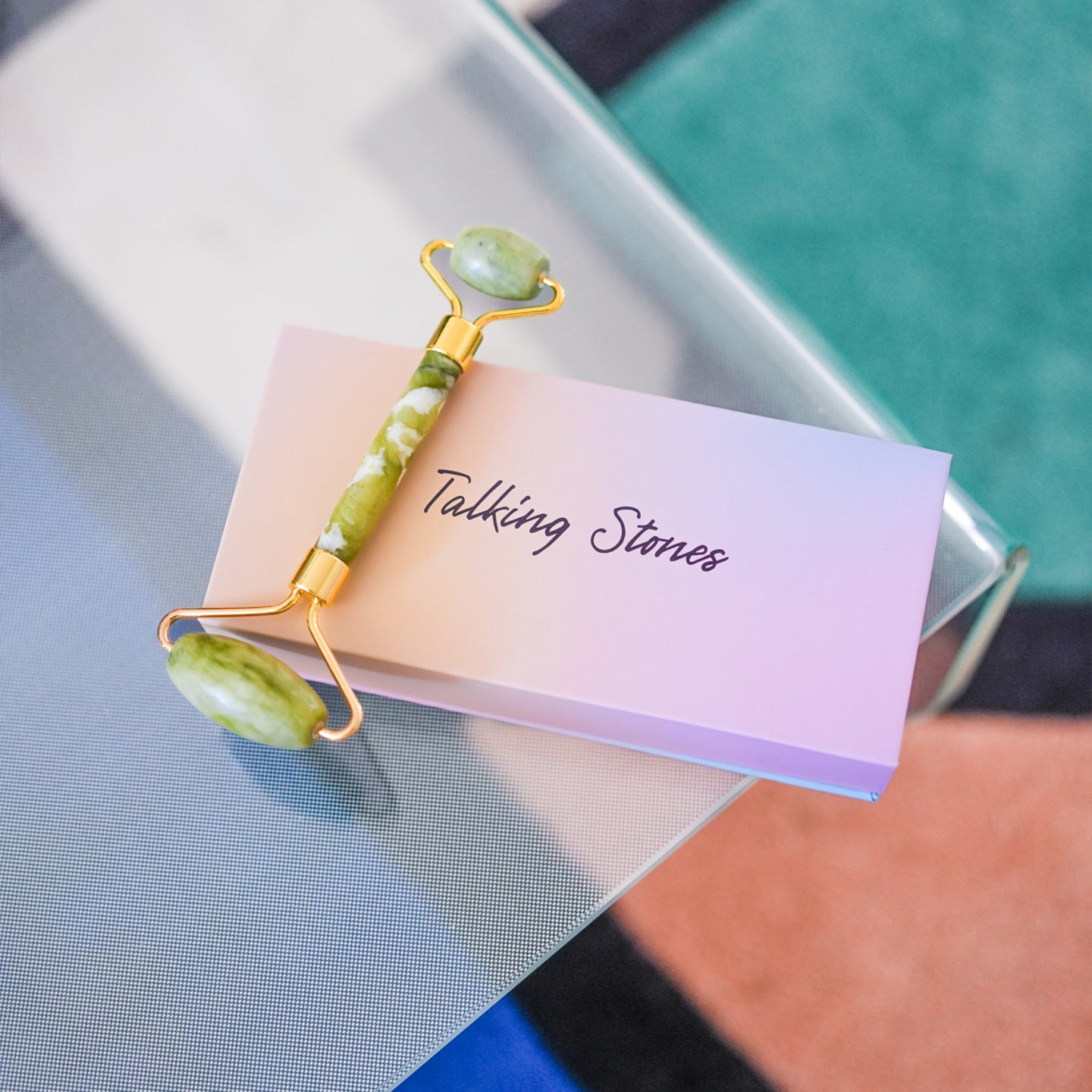 Rouleau de jade pour visage avec embouts distincts