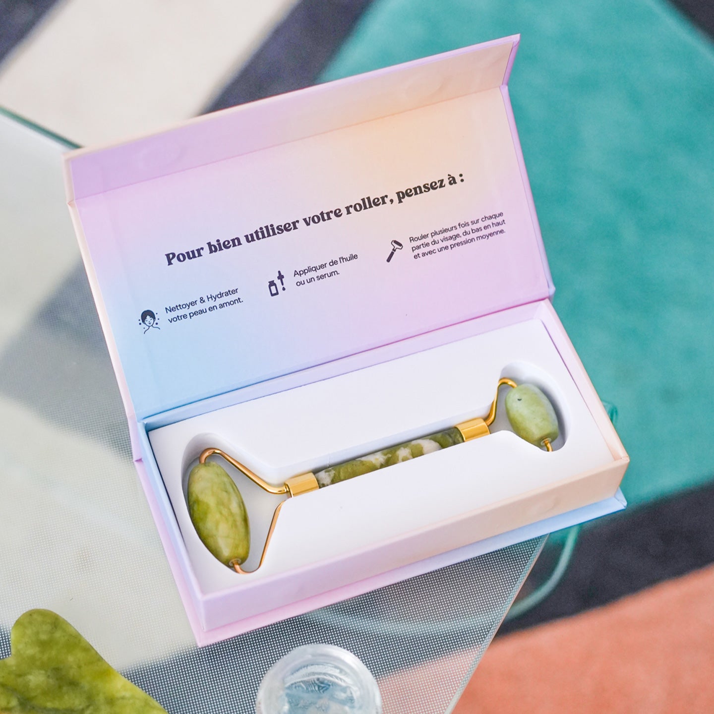 Rouleau de jade pour visage avec embouts distincts