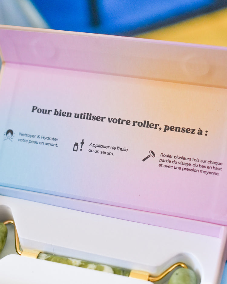 Rouleau de jade pour visage avec embouts distincts