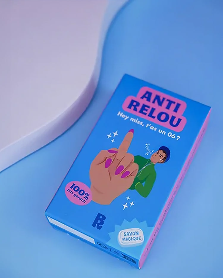 Savon anti-relou avec un design humoristique et coloré.