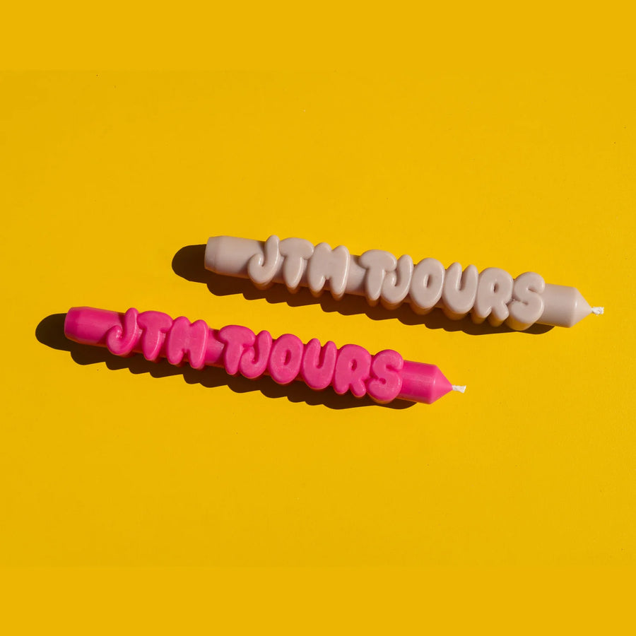 Bougie JTM toujours avec message tendre sur fond clair