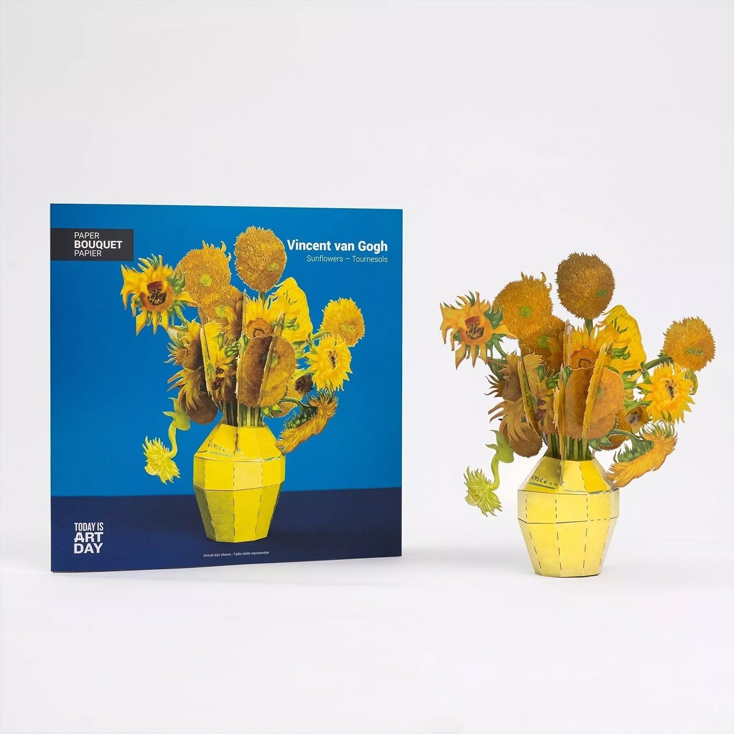 Bouquet de tournesols en papier inspiré de Van Gogh, vue de face.