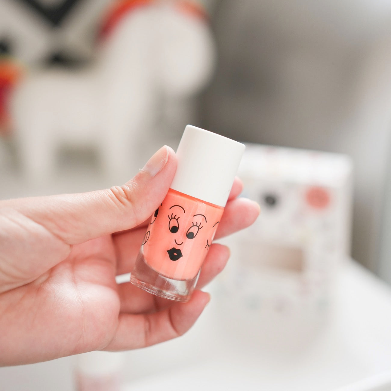 Coffret de vernis corail et paillettes pour enfants