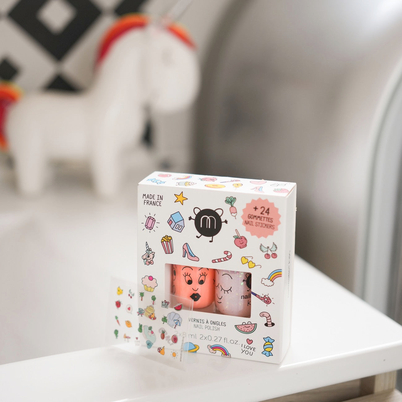 Coffret de vernis corail et paillettes pour enfants