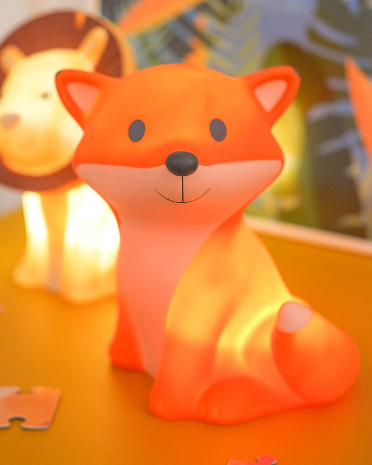 Veilleuse renard avec texture douce et yeux lumineux