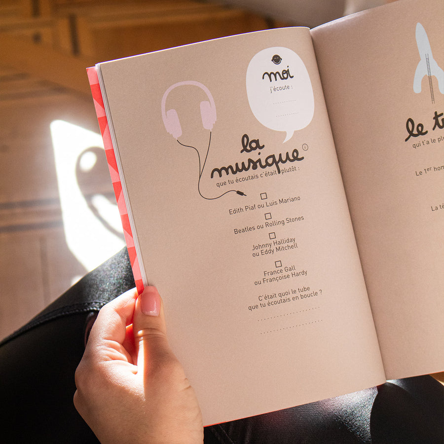 Couverture colorée du livre Papi, mamie et moi