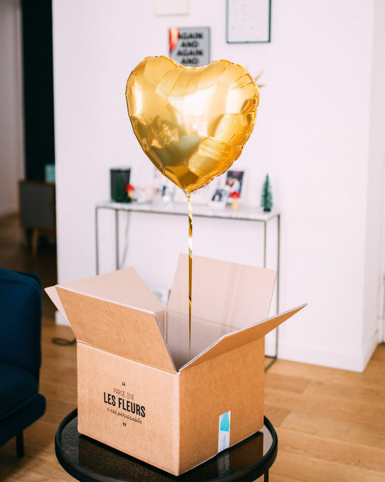 Ballon coeur doré pour une décoration festive